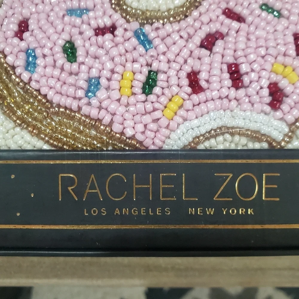 Rachel Zoe Nwt Beaded Donut Clutch Crossbody. White Pink . Removeable Chain.